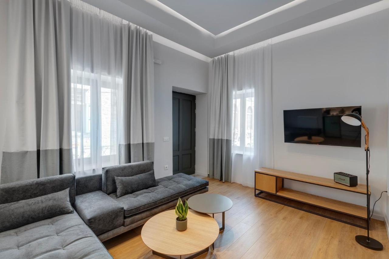 Times Elegant Rooms 에르무폴리 외부 사진